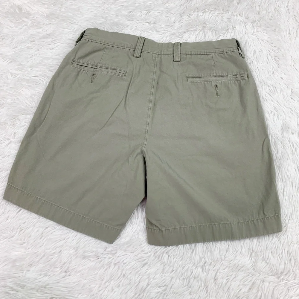 J Crew flat‎ front Reade chino shorts